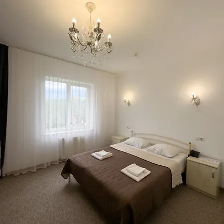 маєток сокільське